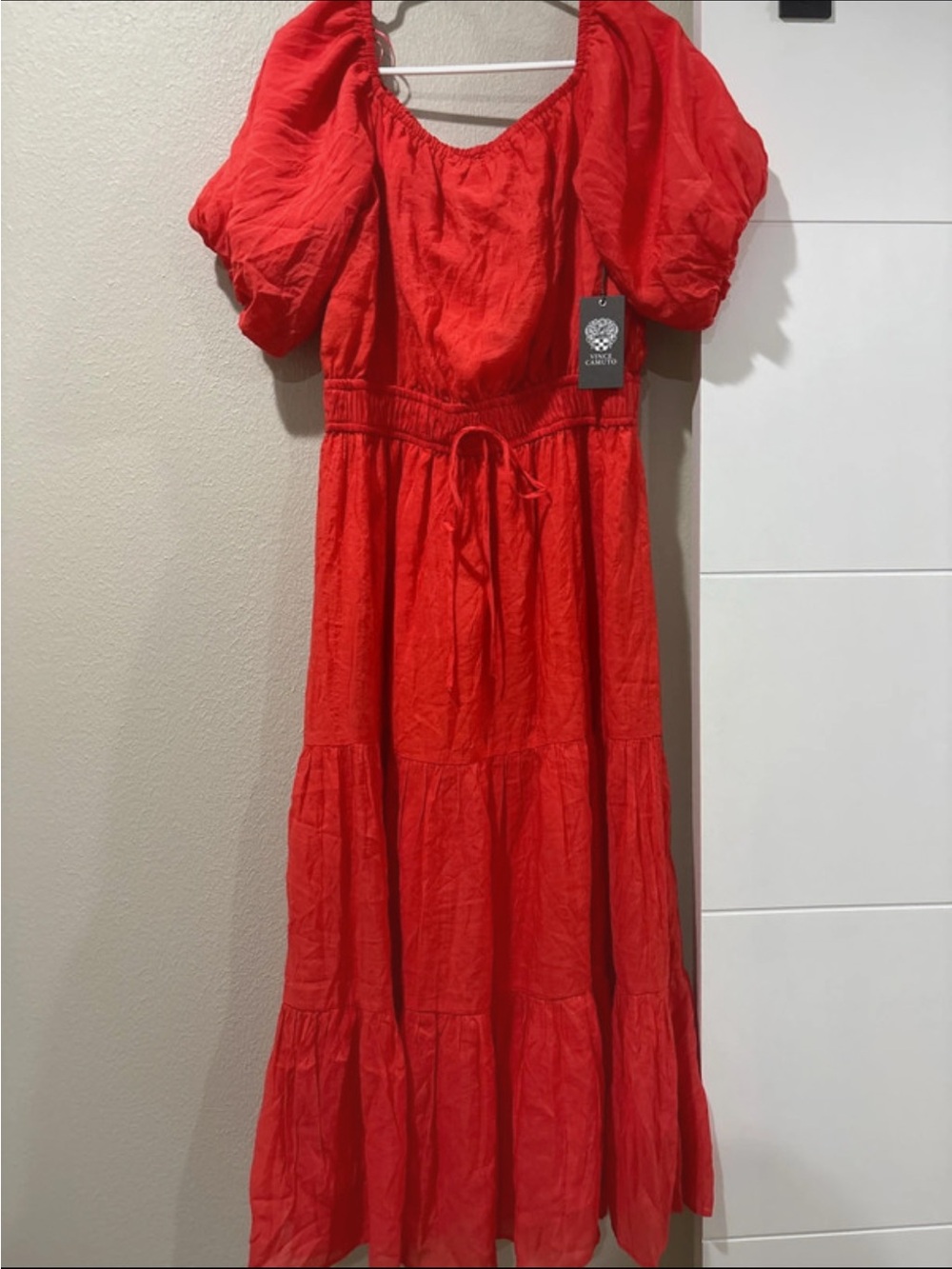 Vince Camuto Red Puff-Sleeve Tie-Waist Tiered Dress
